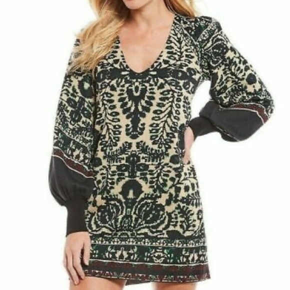 Free People 'Music And Lyrics' knit sweater dress with V neckline - Picture 2 of 8